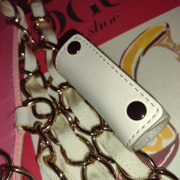 BURBERRY Blue Label Pink Travel Bag - Picture 16 of 16